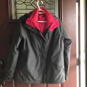 Women’s The North Face Triclimate Coat. Size L